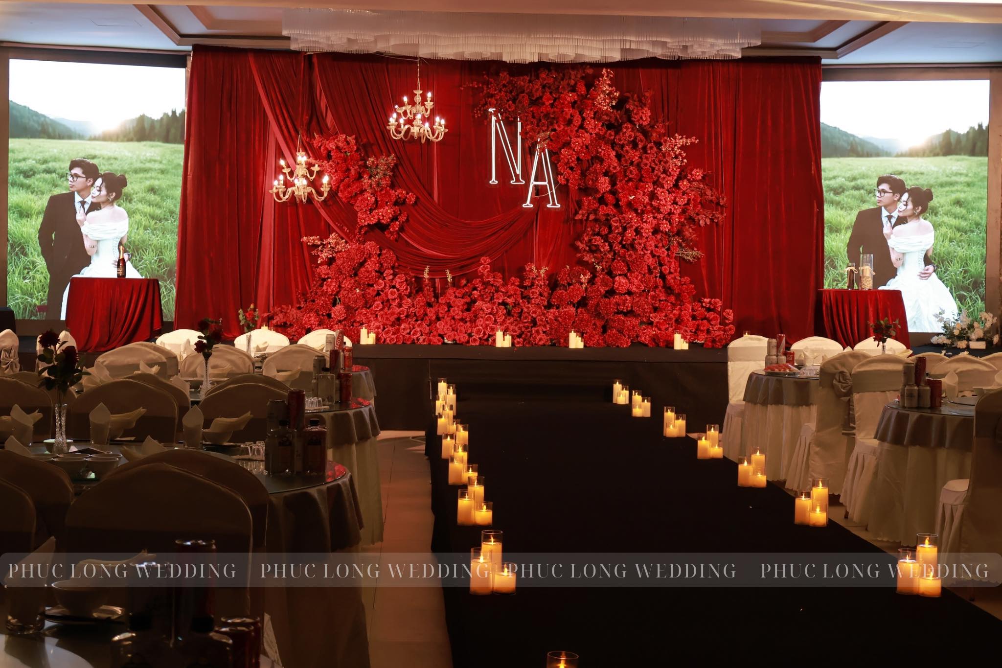 Trang trí tiệc cưới